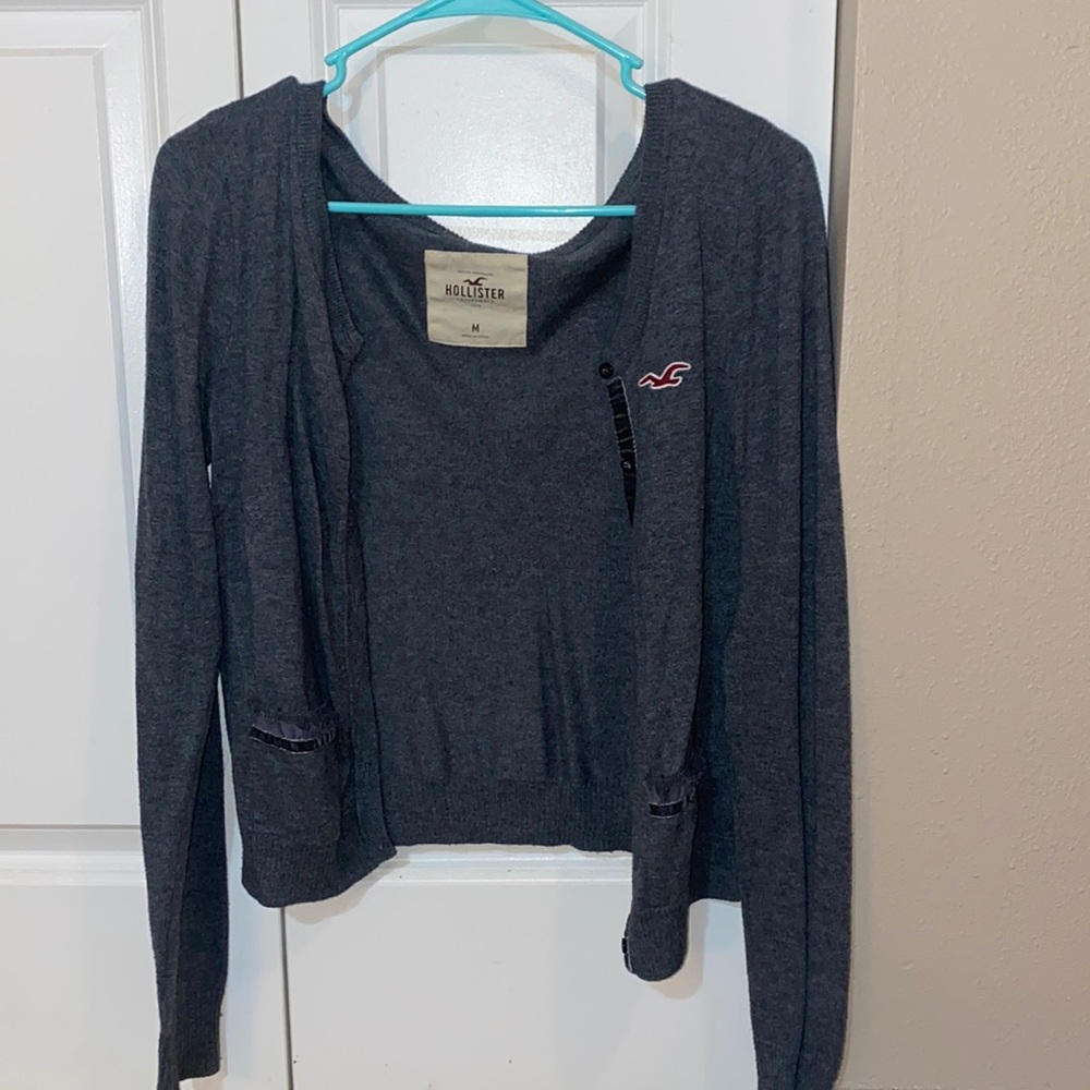 Hollister short cardigan!